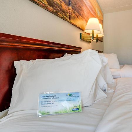 Days Inn By Wyndham Nashville Saint Thomas West Hospital Kültér fotó